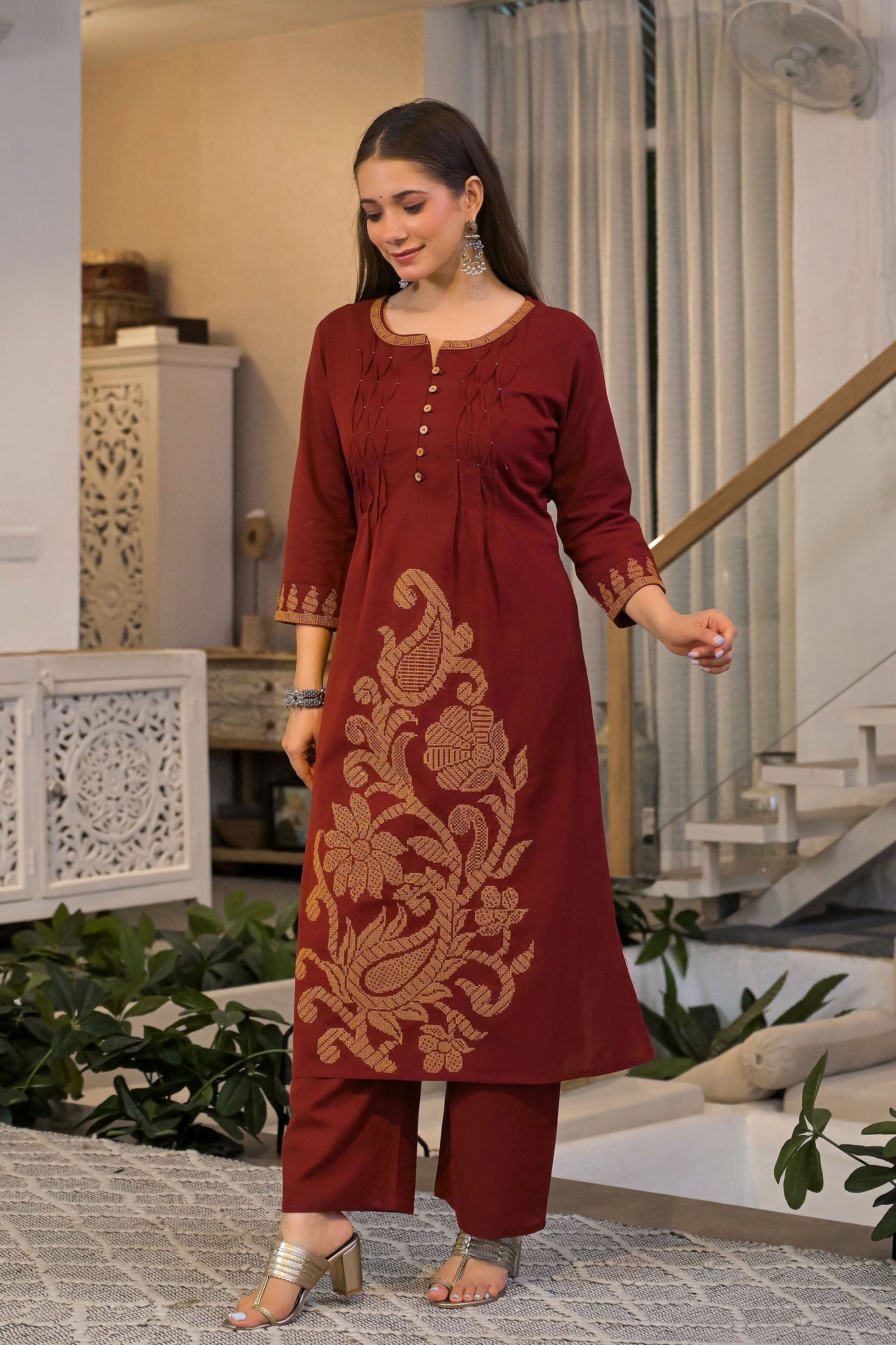 Zariya Heritage Embroidered Cotton Kurta Pant Set