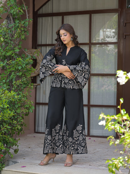 Élan Flora Luxe Coord Set