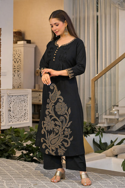 Zariya Heritage Embroidered Cotton Kurta Pant Set