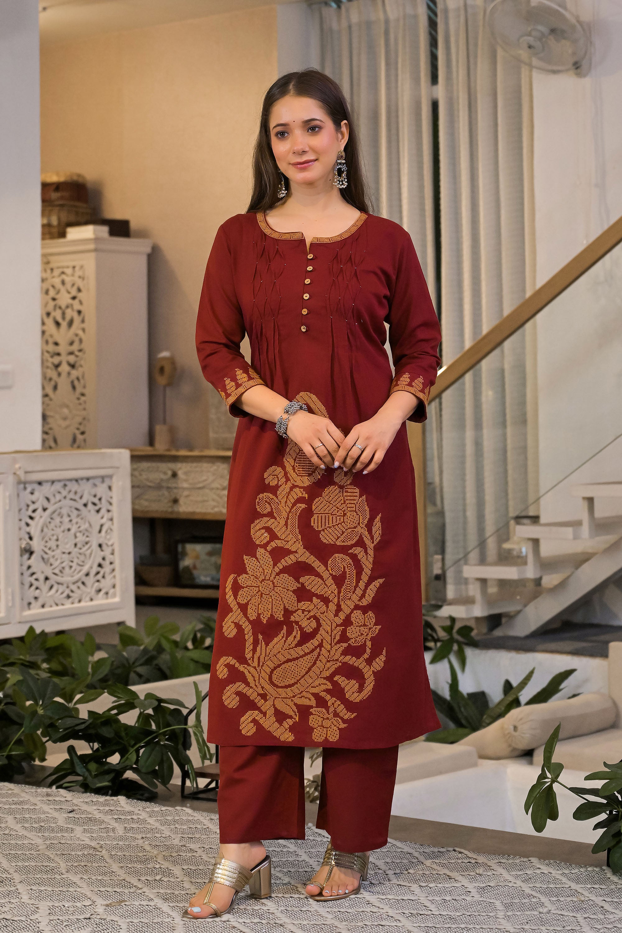Zariya Heritage Embroidered Cotton Kurta Pant Set